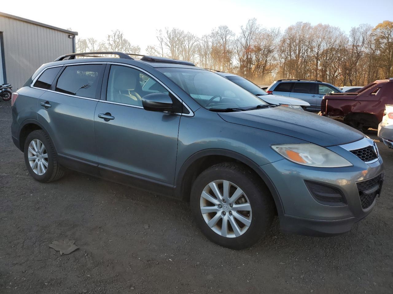 2010 MAZDA CX-9