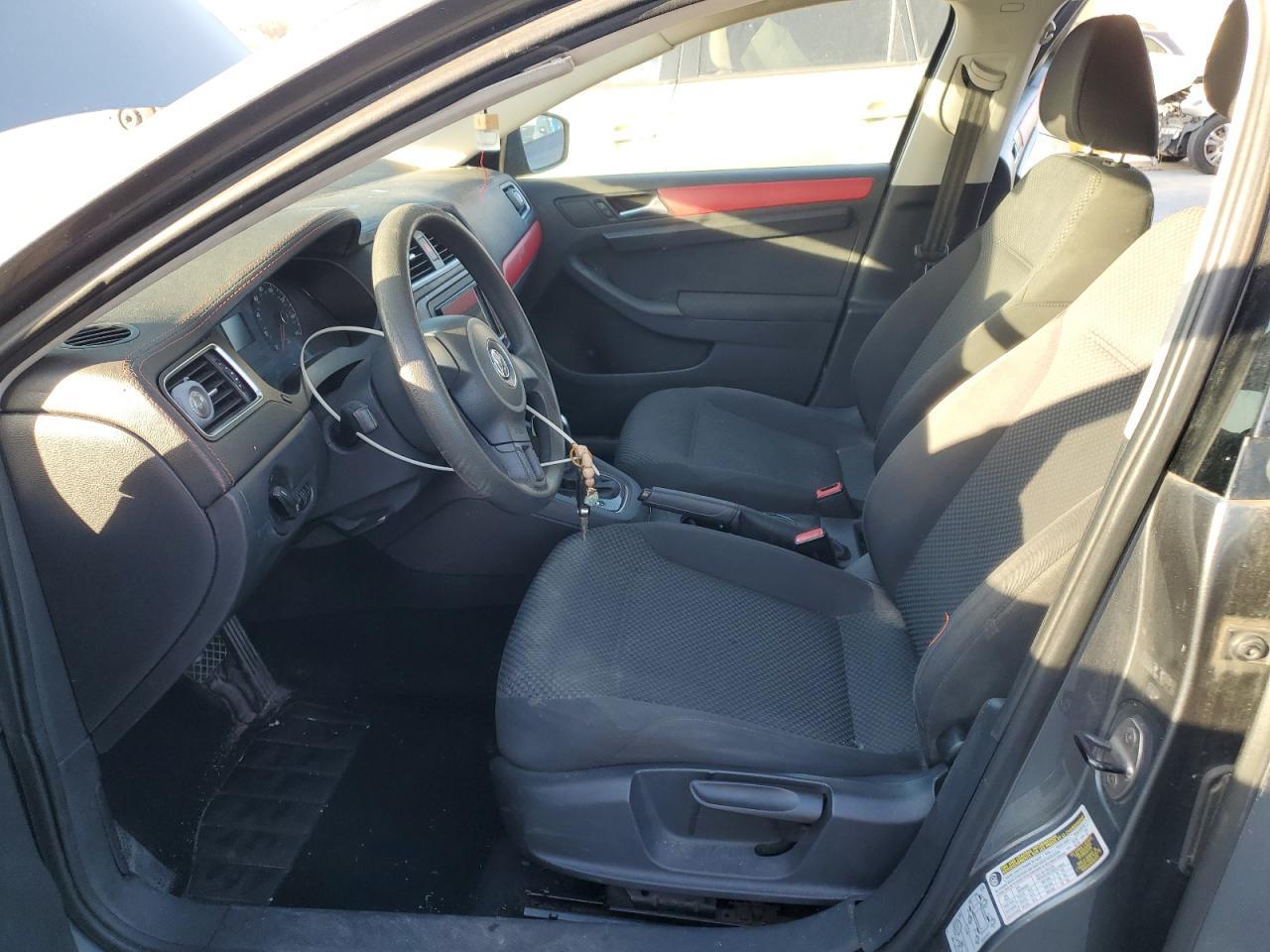 2012 VOLKSWAGEN JETTA