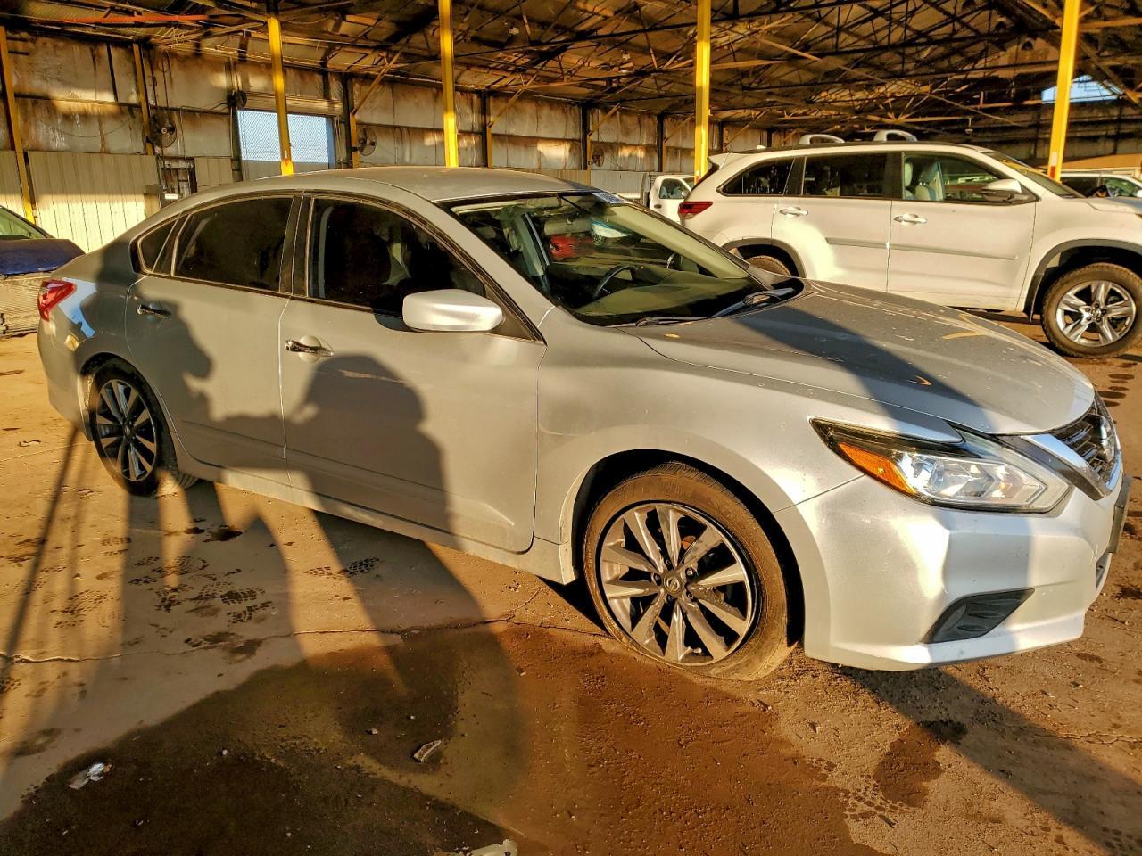 2017 NISSAN ALTIMA