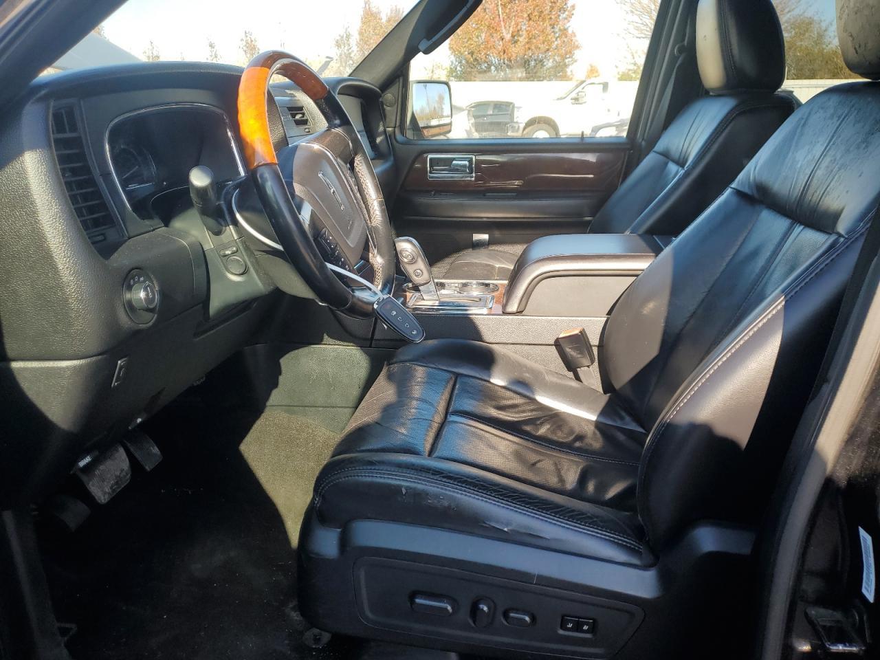 2016 LINCOLN Navigator