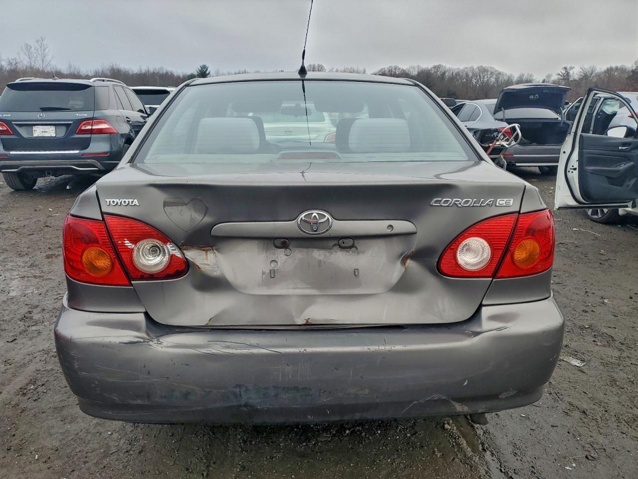 2004 TOYOTA COROLLA