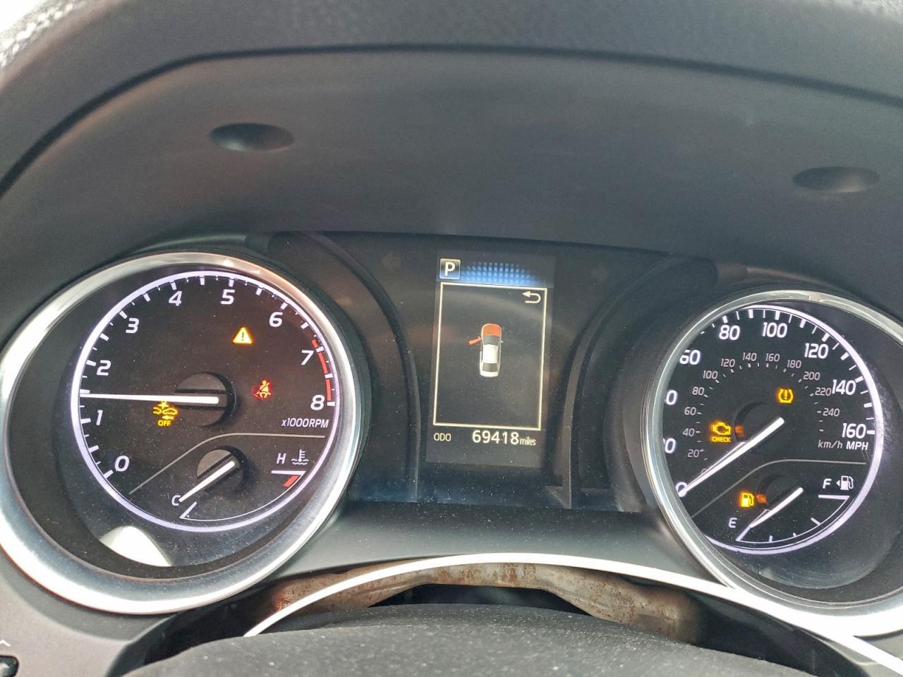 2018 TOYOTA CAMRY