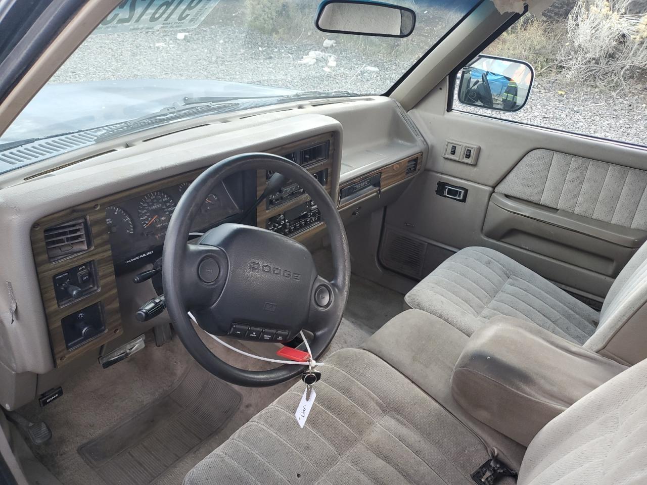 1995 DODGE Dakota
