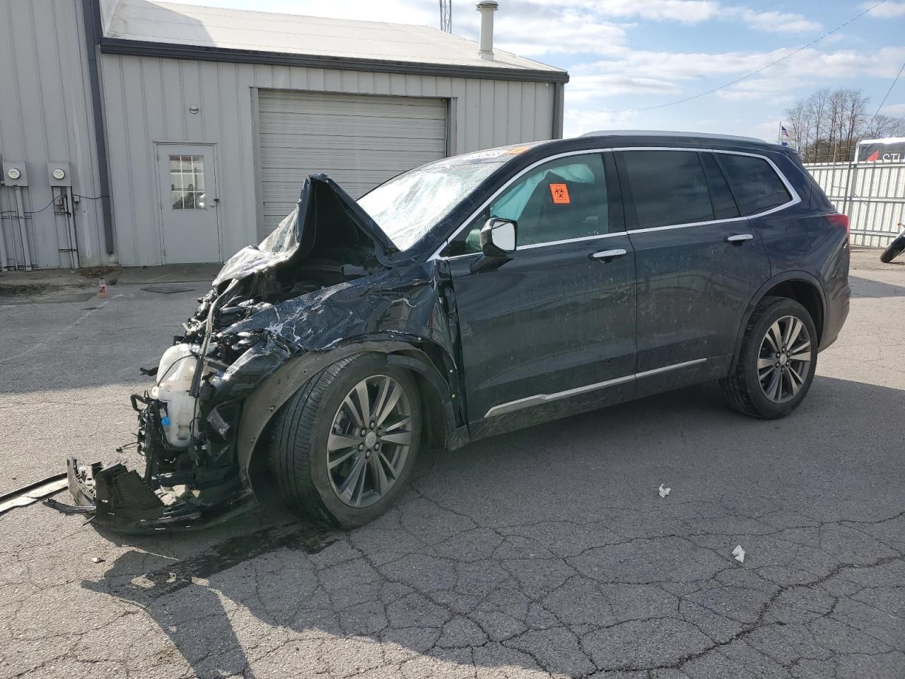 2021 CADILLAC XT6