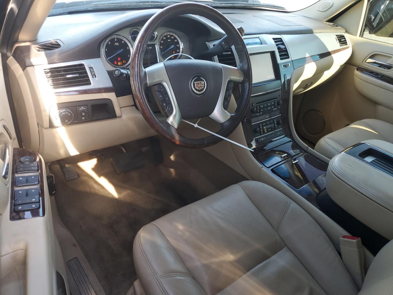 2014 CADILLAC ESCALADE