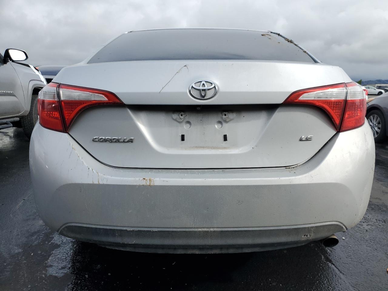 2015 TOYOTA COROLLA