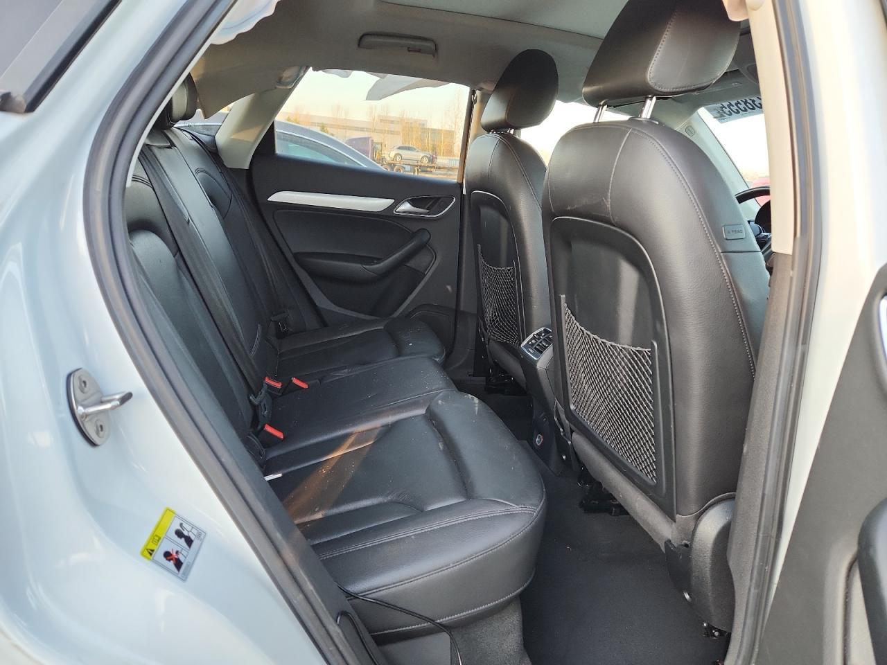 2015 AUDI Q3