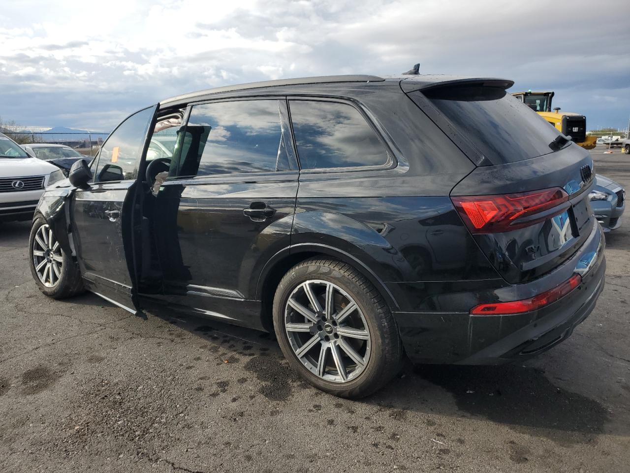 2023 AUDI Q7