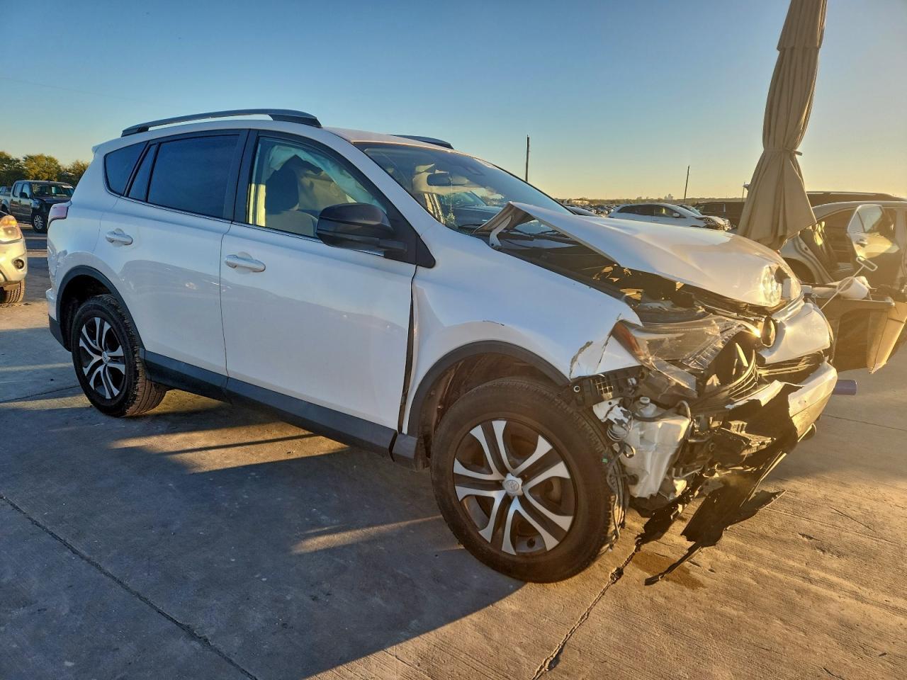 2017 TOYOTA RAV4