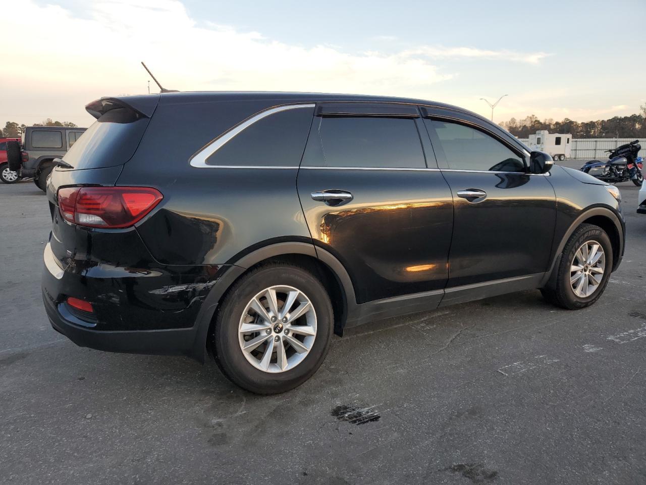 2019 KIA SORENTO