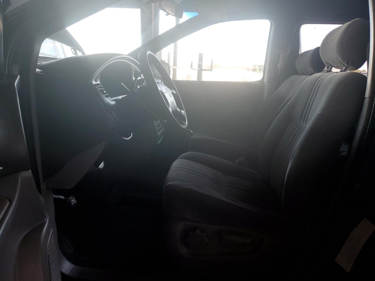 2003 TOYOTA SIENNA