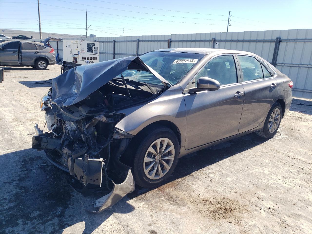 2017 TOYOTA CAMRY