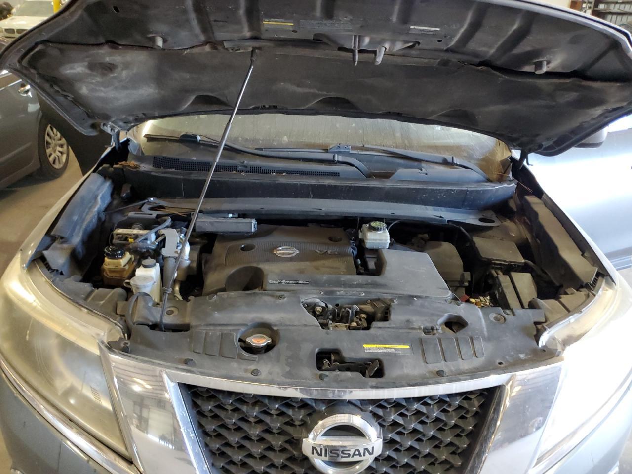2016 NISSAN PATHFINDER