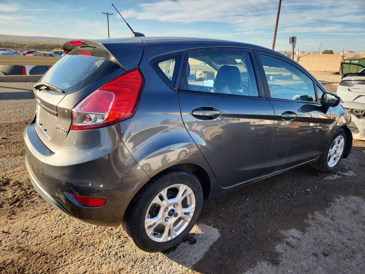 2015 FORD Fiesta