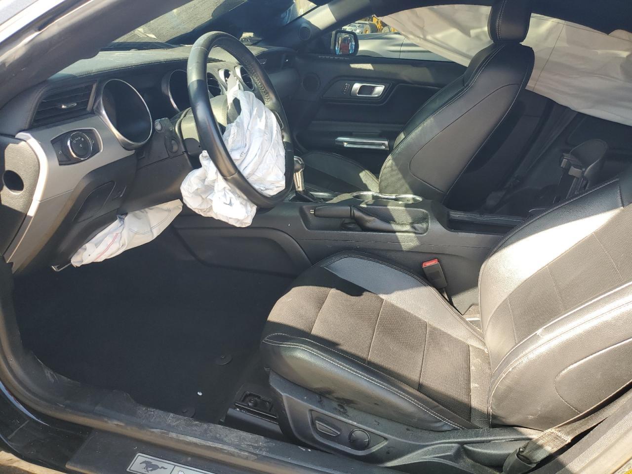 2022 FORD MUSTANG