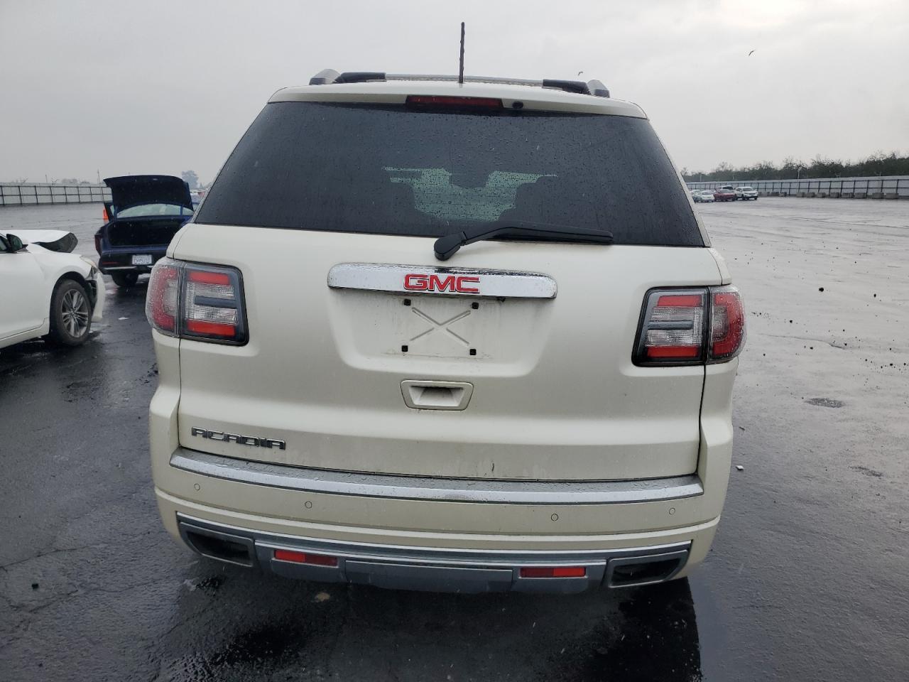 2014 GMC ACADIA