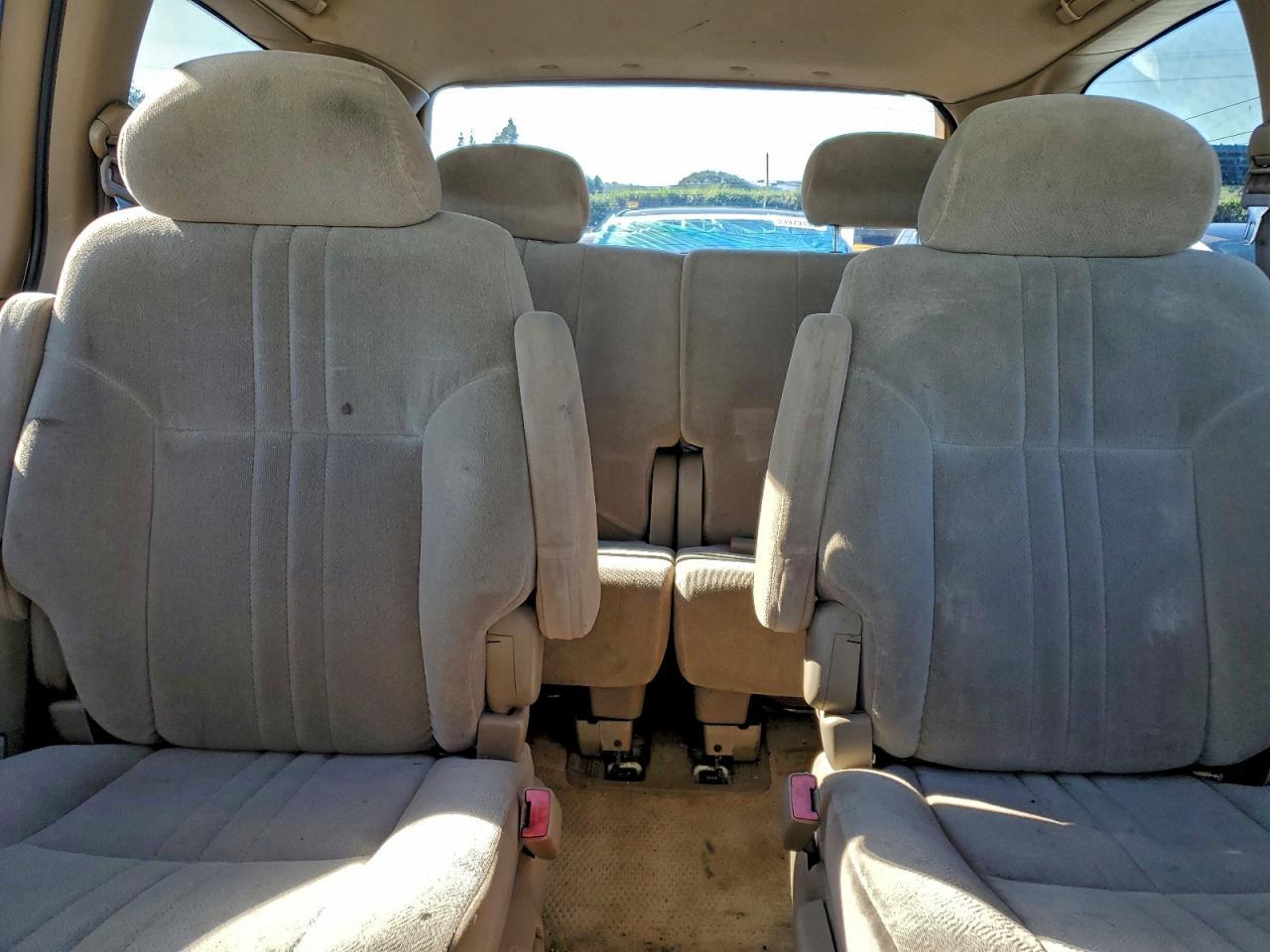 2002 TOYOTA SIENNA