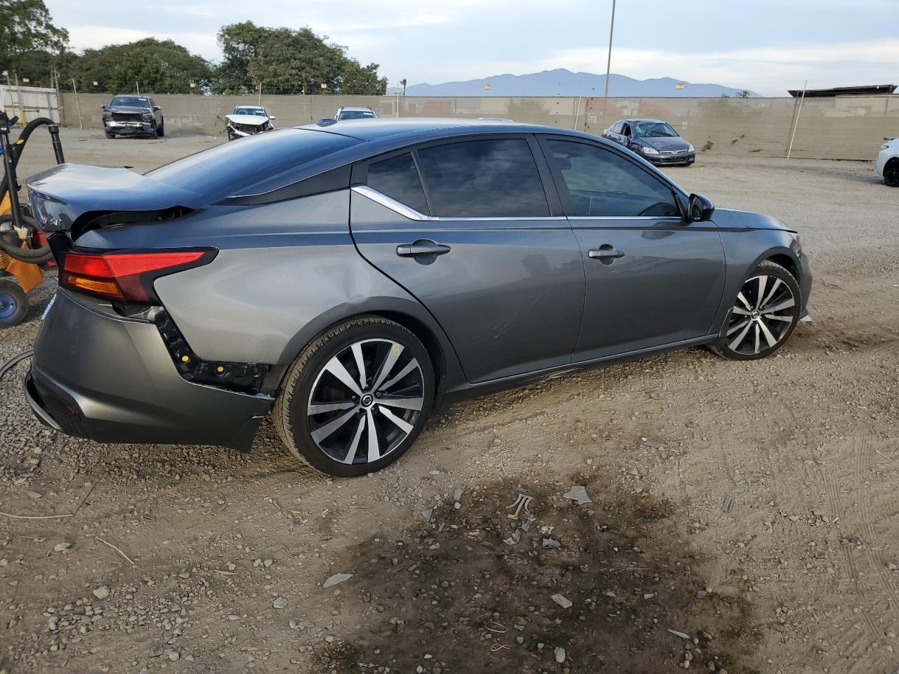 2020 NISSAN ALTIMA