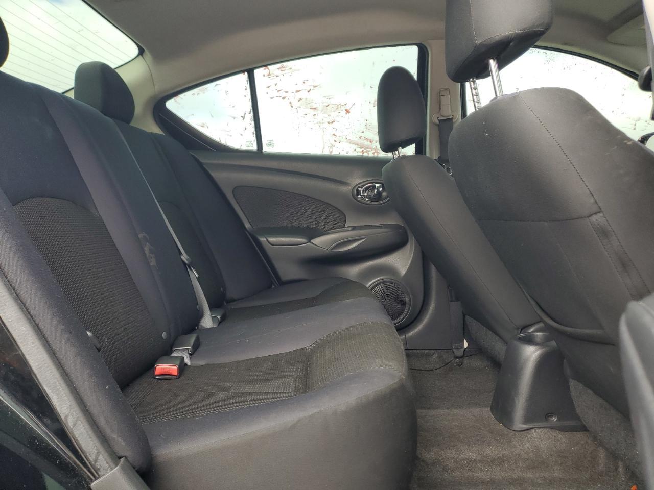 2012 NISSAN VERSA