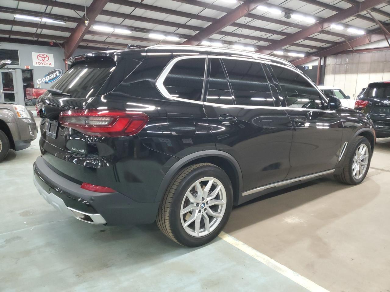 2022 BMW X5