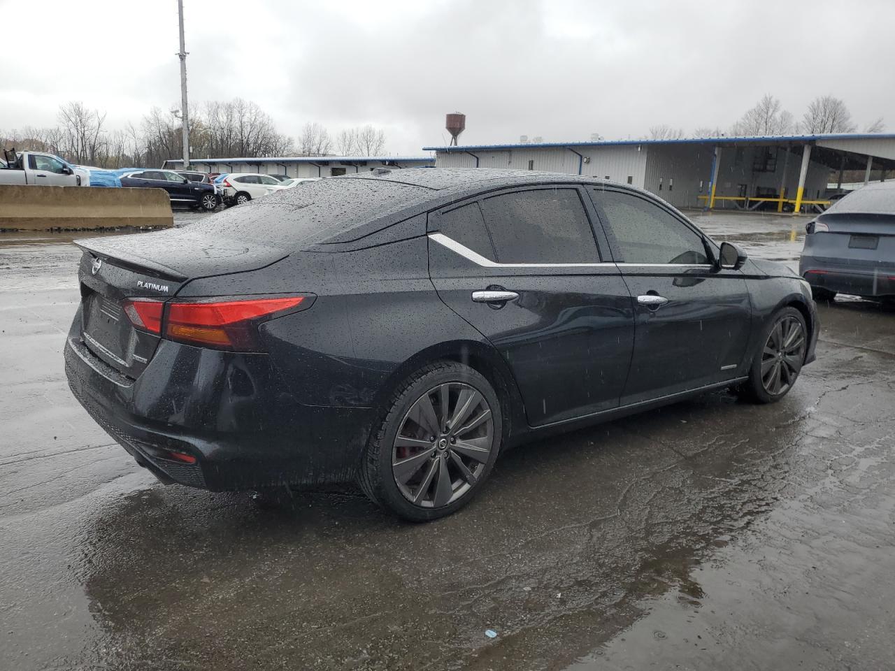2019 NISSAN ALTIMA