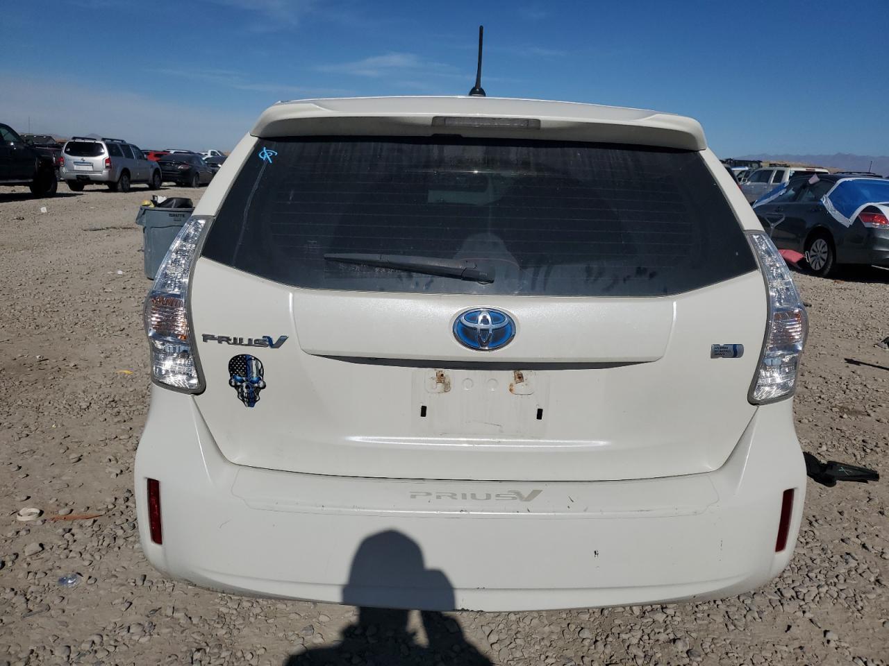 2012 TOYOTA PRIUS V
