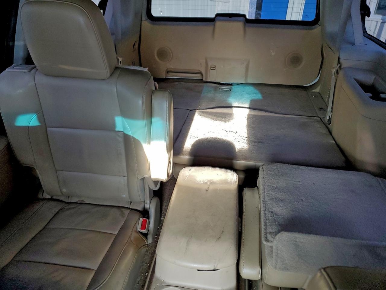 2015 NISSAN Armada