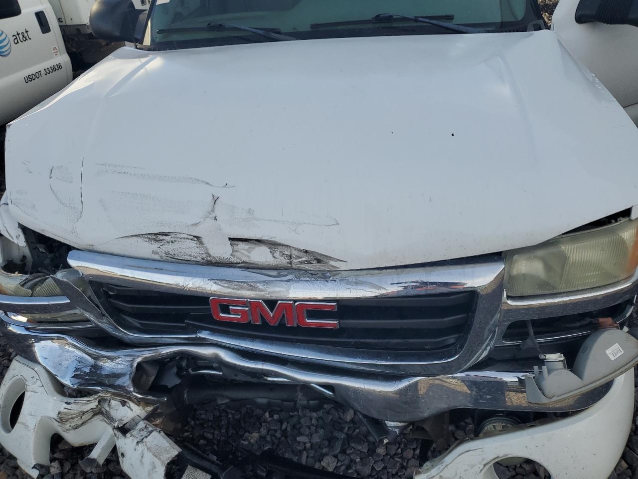 2005 GMC Sierra