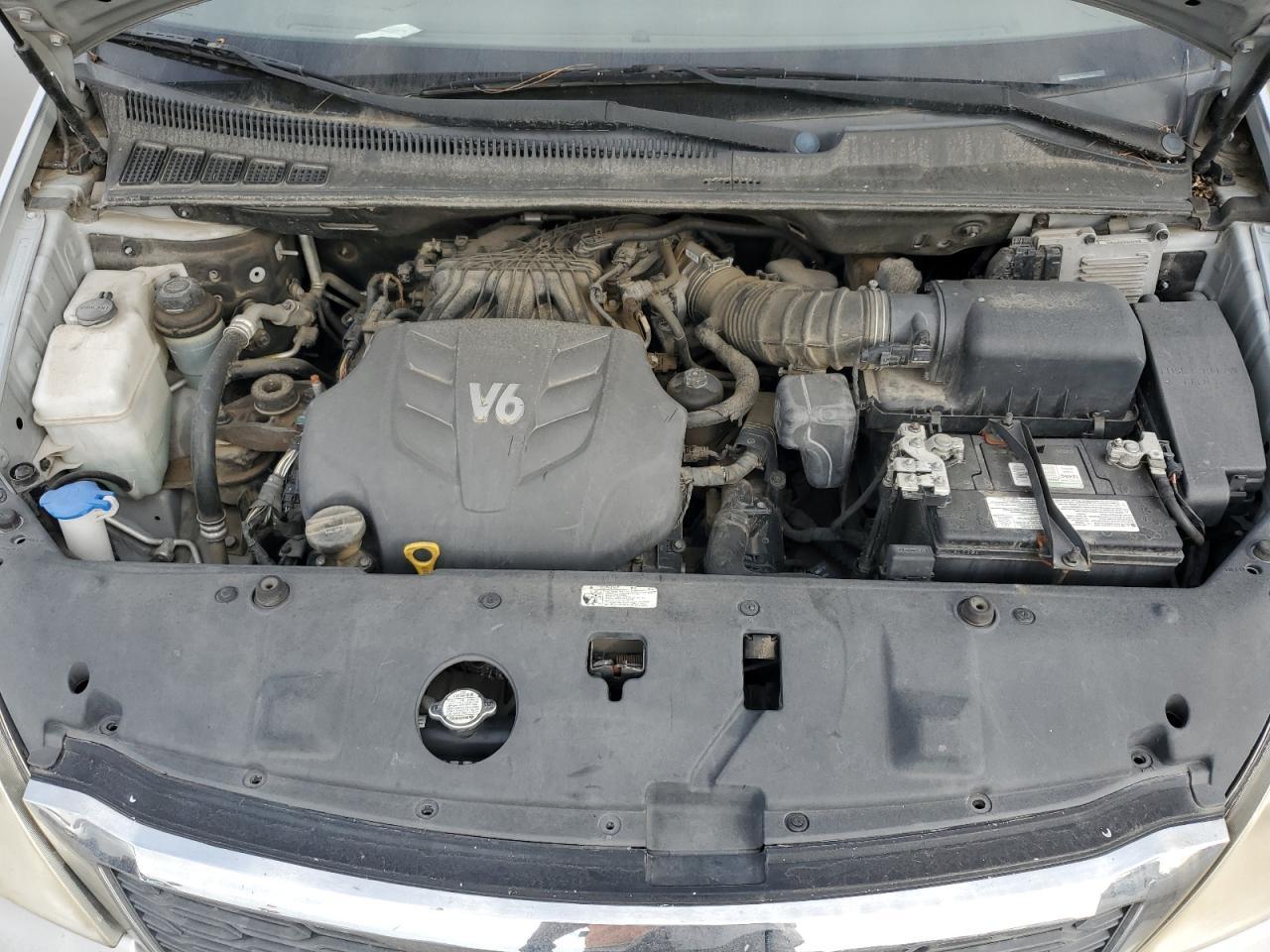 2012 KIA SEDONA