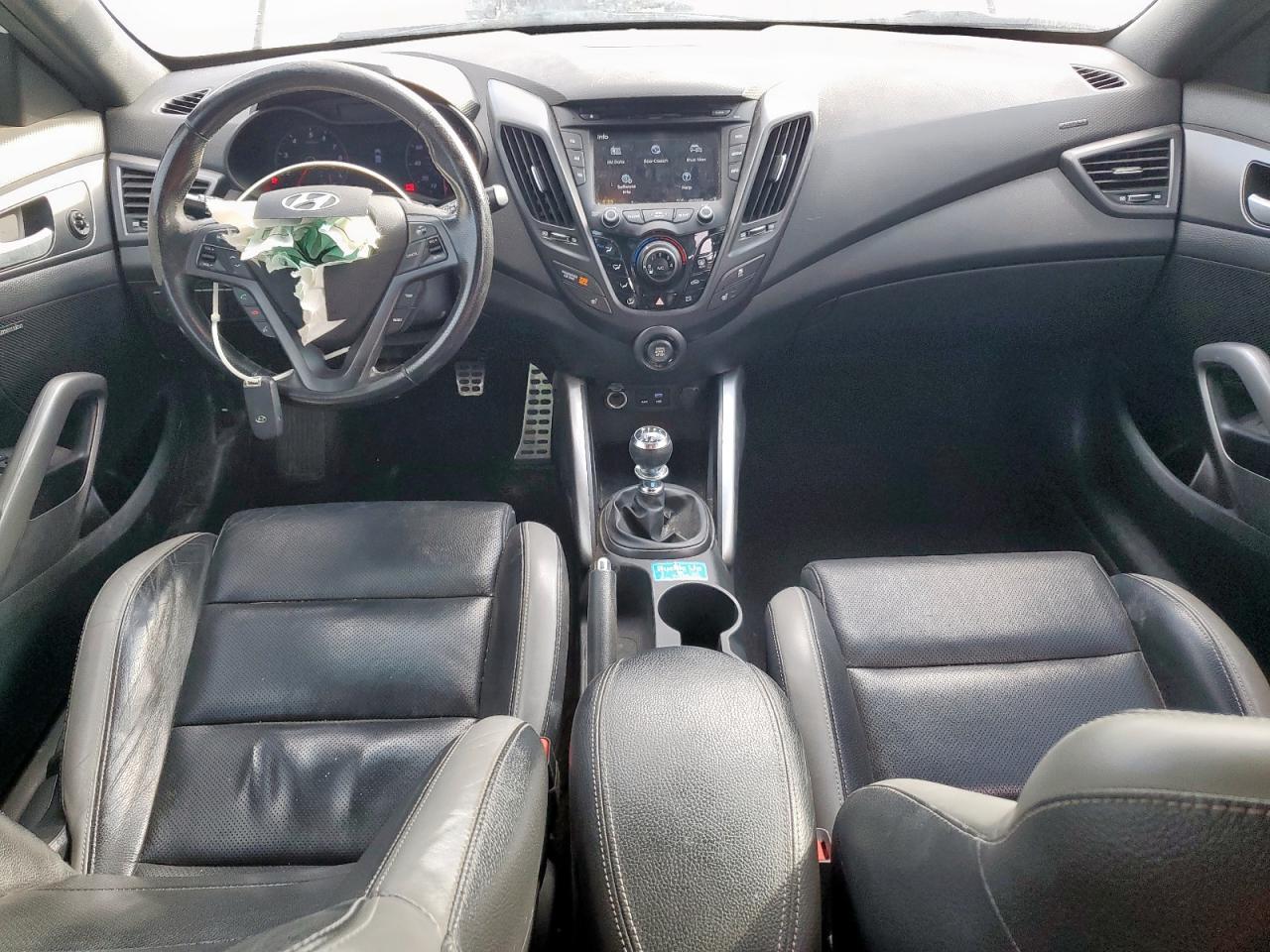 2016 HYUNDAI VELOSTER