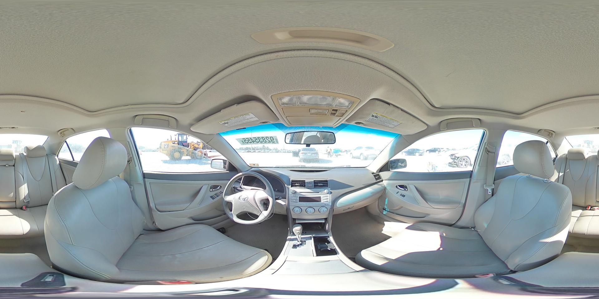 2011 TOYOTA CAMRY