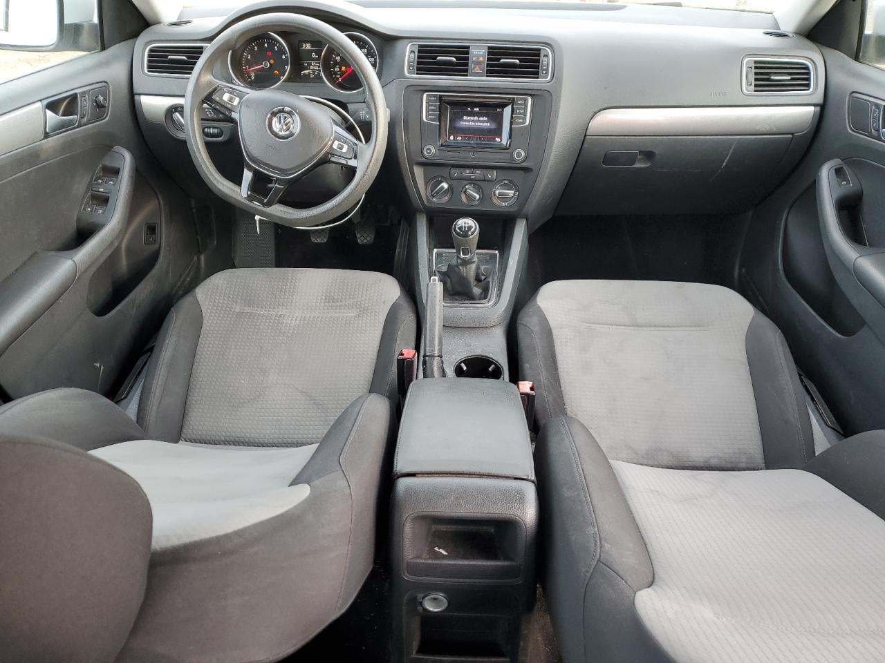 2017 VOLKSWAGEN JETTA