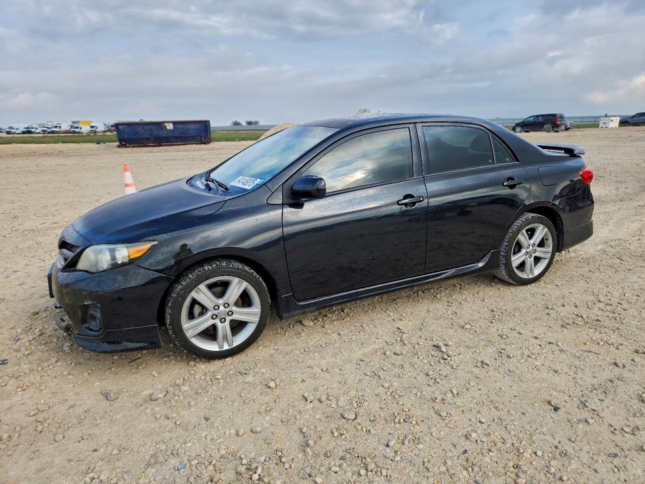 2013 TOYOTA COROLLA