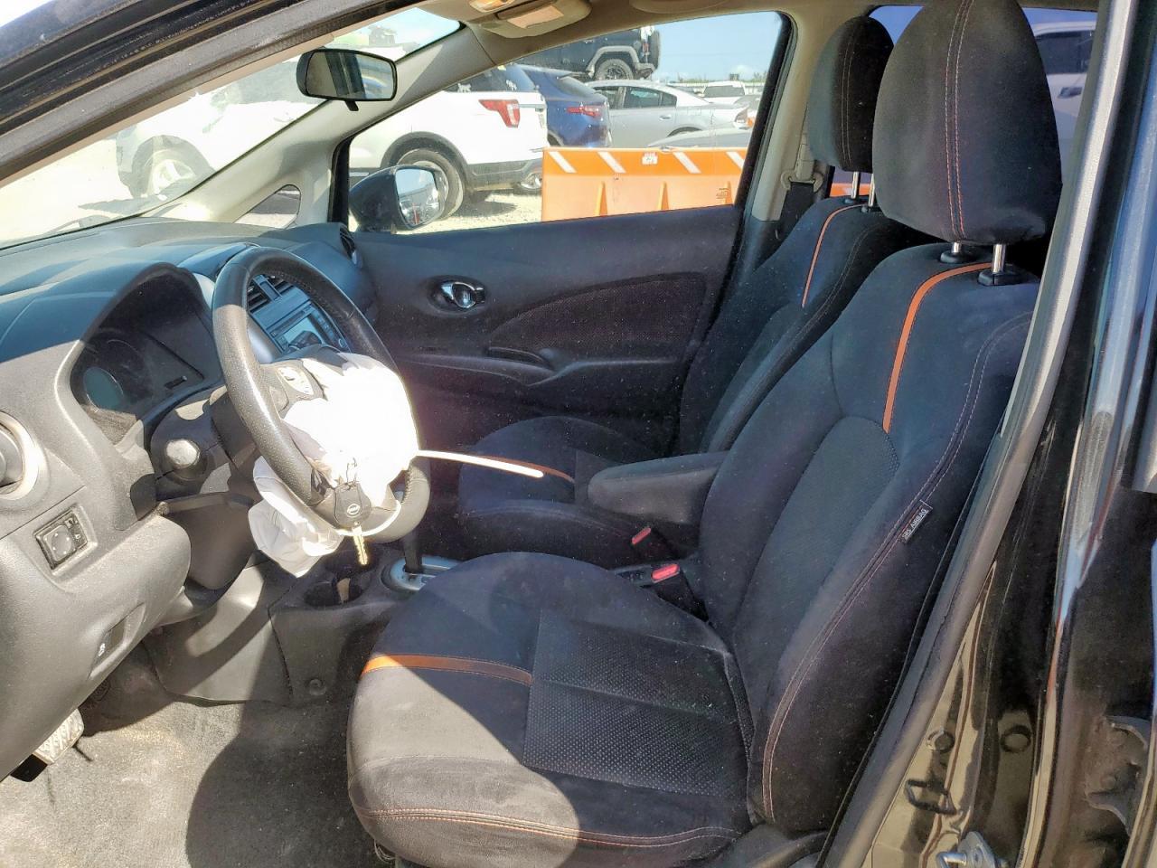 2015 NISSAN Versa Note