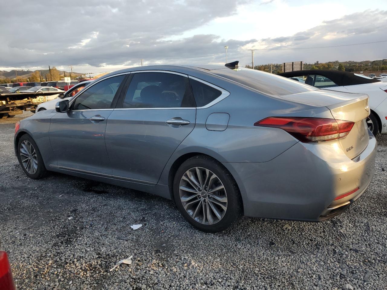 2015 HYUNDAI GENESIS
