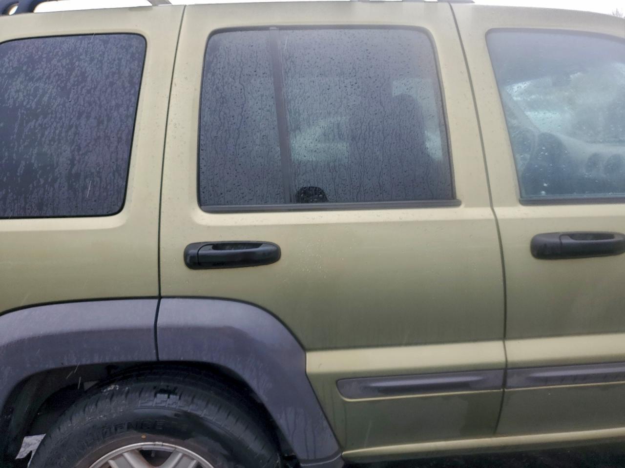 2003 JEEP Liberty