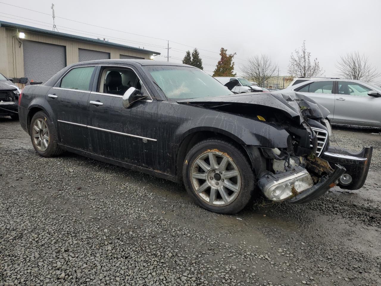 2010 CHRYSLER 300
