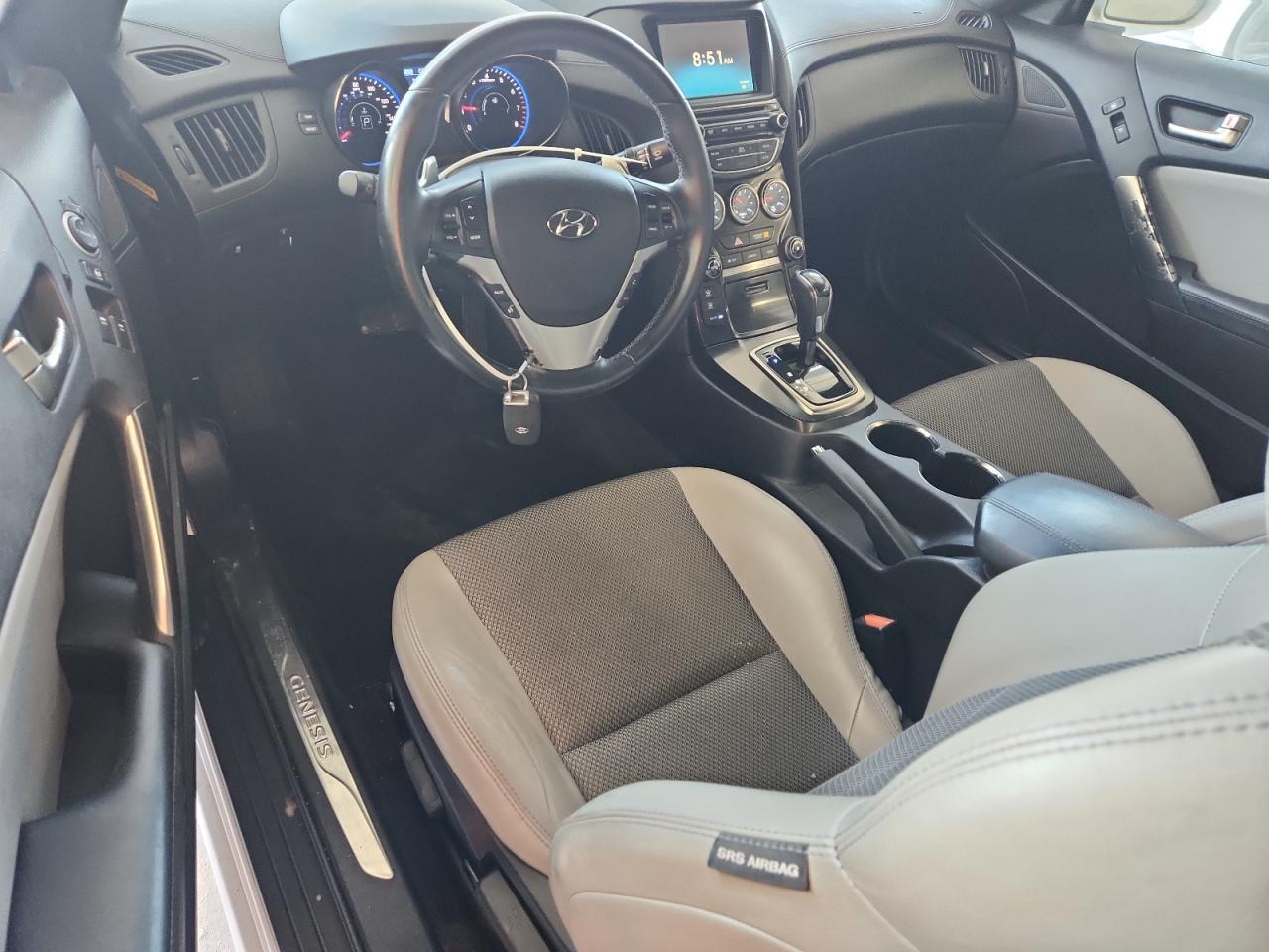 2014 HYUNDAI GENESIS