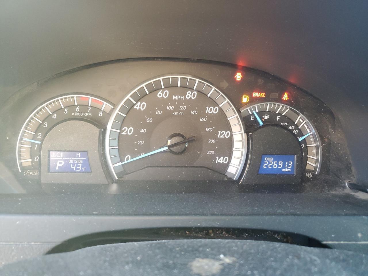 2013 TOYOTA CAMRY