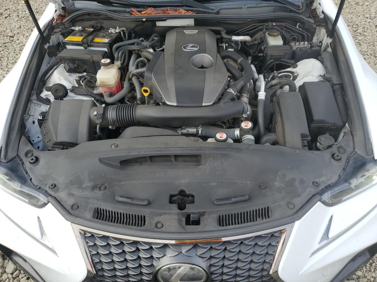 2017 LEXUS IS 200t