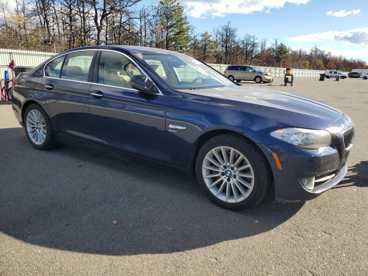 2011 BMW 5 series