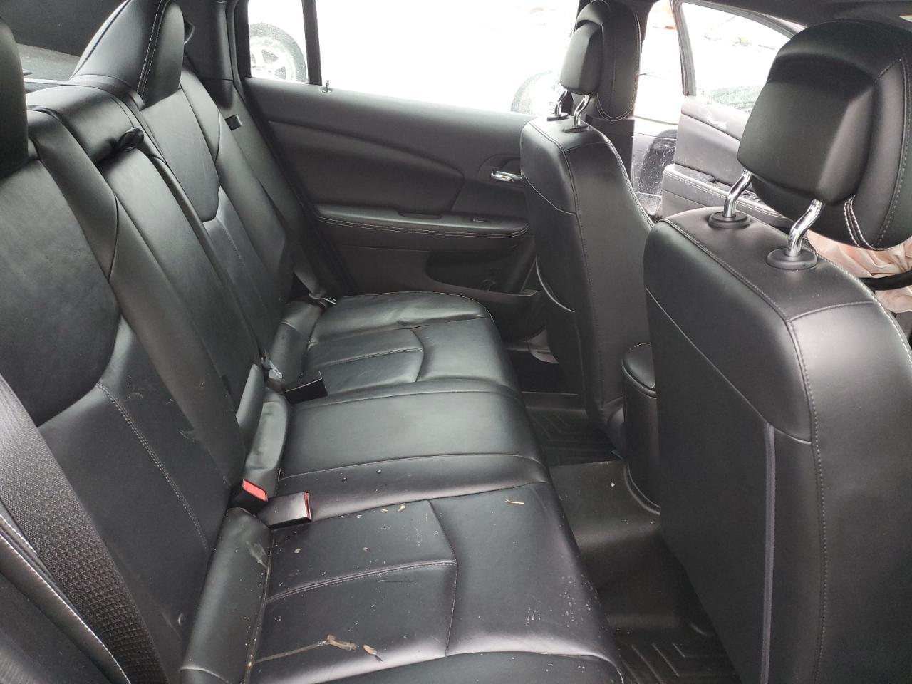 2013 CHRYSLER 200