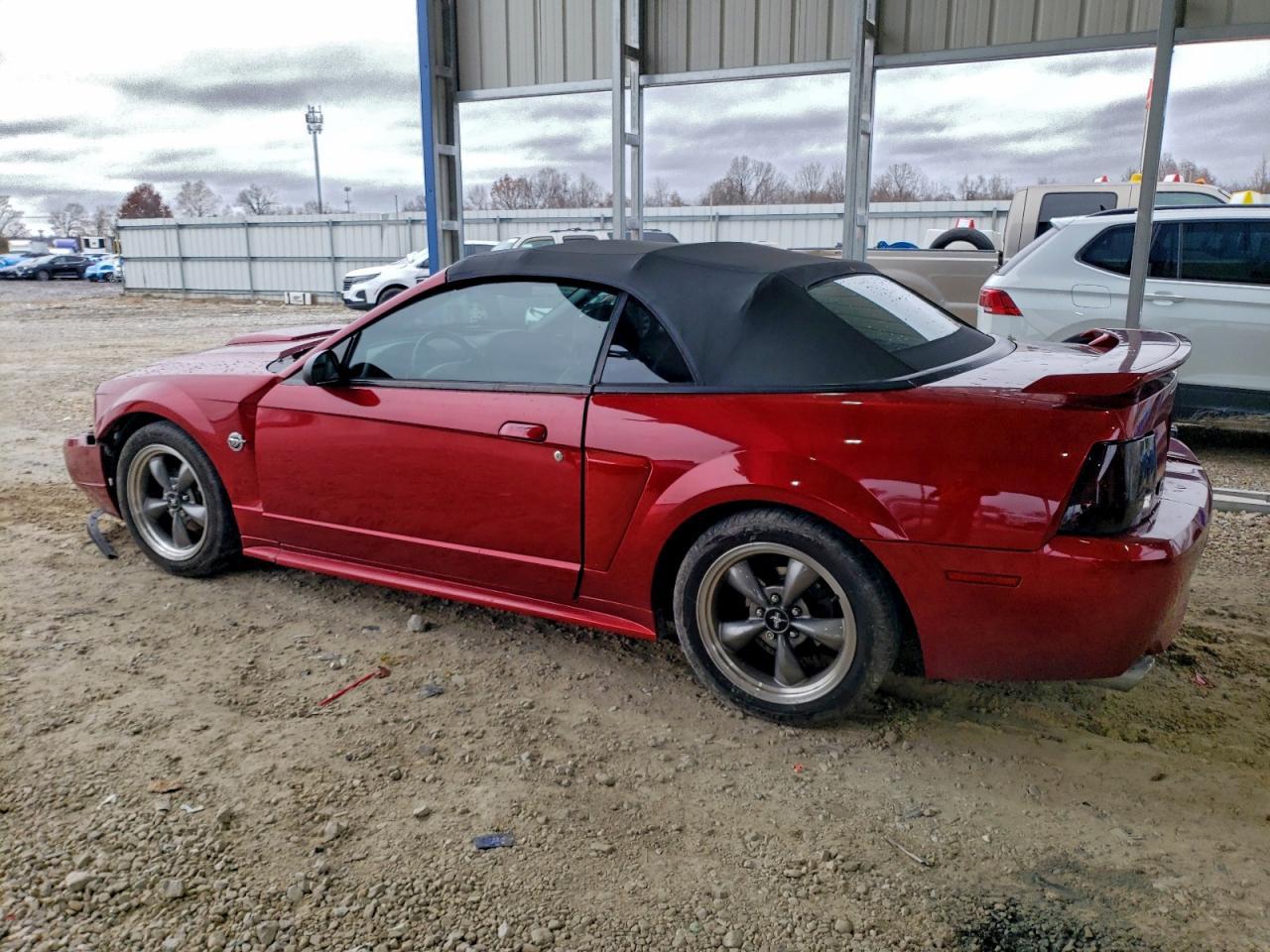 2004 FORD MUSTANG