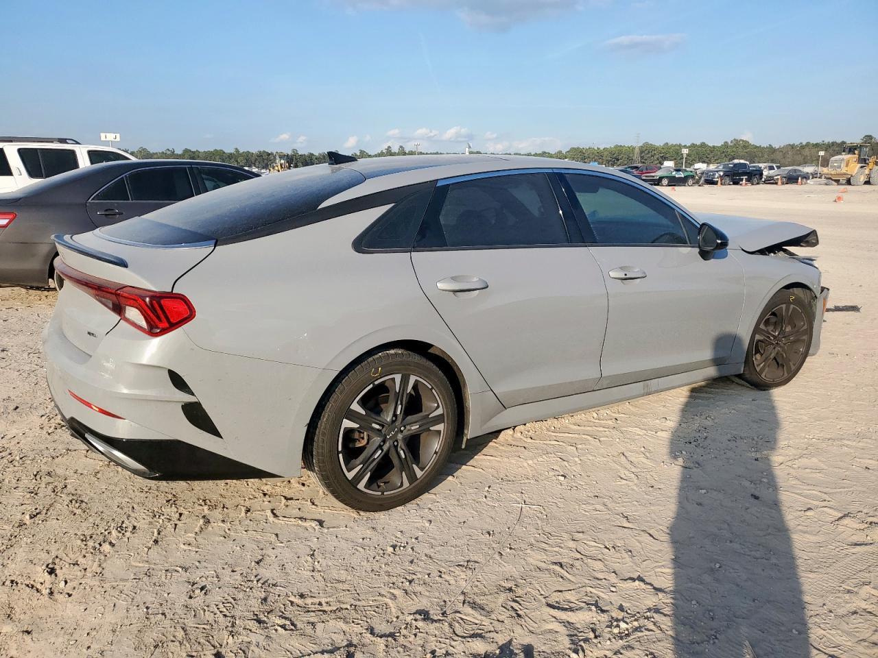 2023 KIA K5
