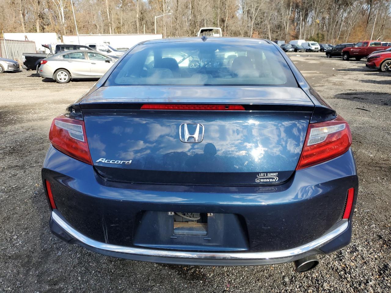 2017 HONDA ACCORD