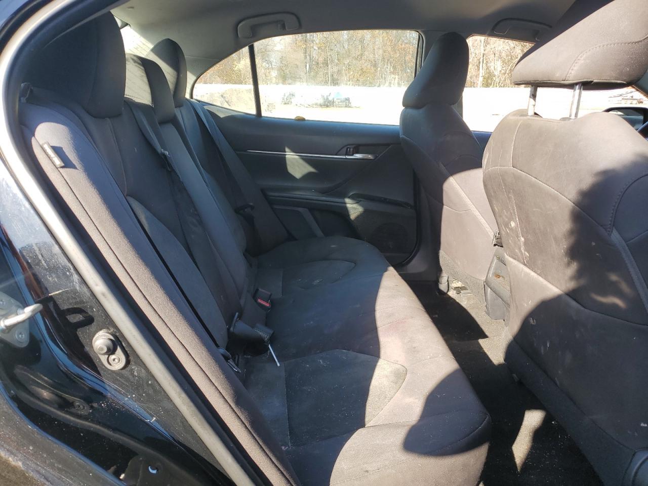 2019 TOYOTA CAMRY