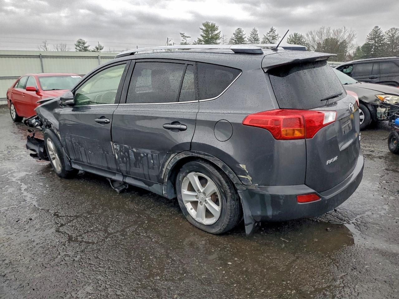 2013 TOYOTA RAV4