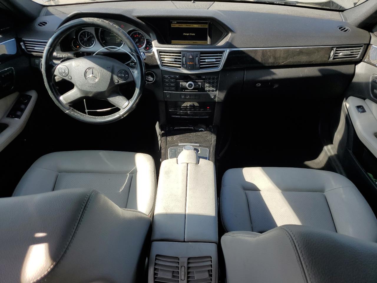 2011 MERCEDES-BENZ E-Class