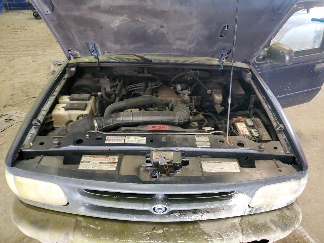 1996 MAZDA B3000