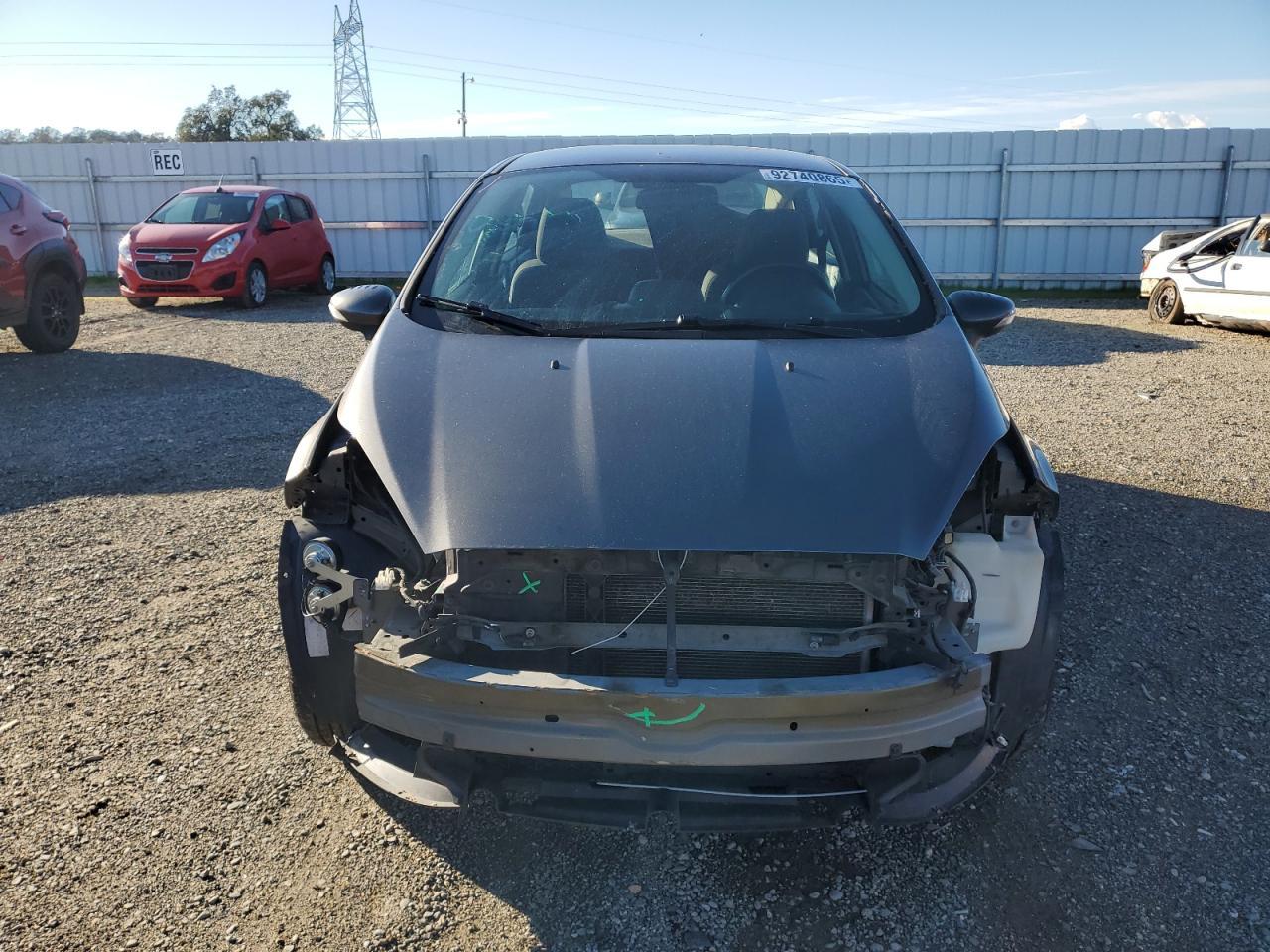 2015 FORD Fiesta
